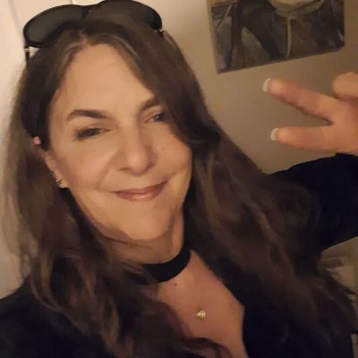 Montypocket69(TheHobbit) 🚜 is my original account. Paralegal/dog groomer. Still pushing through the nonsense. No WHO Treaty, No WEF. No DMs unless crucial 👌
