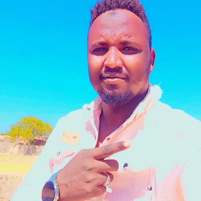 elhadi_mos74797's profile picture. ضاقت فلما استحكمت حلقاتها فرجت وكنت أظنها لا تفرج