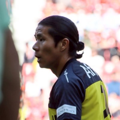 プロサッカー選手/Kashiwa Reysol#2/ジム経営/子どもの運動スクール/NSCA-CSCS/NASM-PES/現役Jリーガーのトレログ @mh_training_log https://t.co/1SIyO139ax
