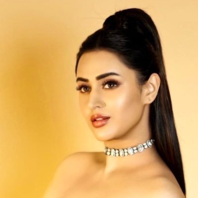 tweets_archana's profile picture. Actress