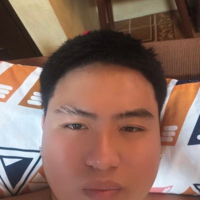 rennnnreeeennnn's profile picture. 🤖