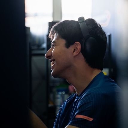 Pepemarti_23's profile picture. Racing