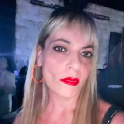 ירושלמית, ליכודניקית ,אמא ל 3 בנות , ישראל זה הבית אבל לראות עולם זה מאסט.. דברים שרואים מפה לא רואים משם 👀