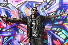 #TEAMSELFMADE BORN ALONE, DIE ALONE, HOLD YOUR OWN! YOUNGTSELFMADE@GMAIL.COM