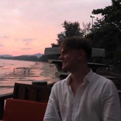 bellis1001's profile picture. back on main now @bellis1000