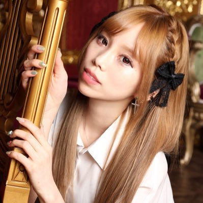 RMU2021後期🐹令昭位戦C2リーグ、女流Aリーグ🀄あやせこなつです🌺ときわ亭アンバサダー🍋エグゼクティブプレイヤーキャバ嬢🦋千葉出身🥜ファッションメンヘラ🔪将来の夢は【お嫁さん】です💍 #こなシフト ←クリックでスケジュールでます