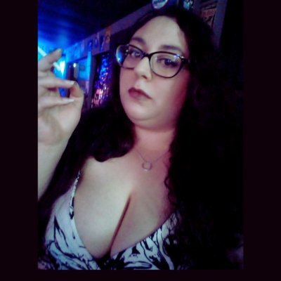 BLM. Trans Rights are Human Rights. spicy white. sausage connoisseur. doesn't understand cryptocurency. owen hunt hate account.