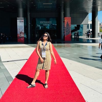 Nephrologist 👩⚕️|GlomCon fellow 2022-23 👩🎓. Travel enthusiast | Nature lover | Carpediem.