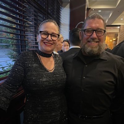 Tica, Leo & Sharpie-wielding artist-at-heart. Living in Galicia, Spain. Sharing tips, joy, and the art of enjoying small moments. #Spain #PuraVida #CostaRica