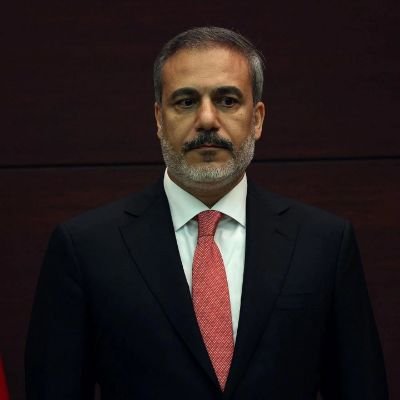 MuratSivasli058's profile picture. Huzur dolu içimde Ben sonsuzluğu düşünüyorum Ey sonsuzluğun sahibi, sana ulaşmak istiyorum. Muhsin Yazıcıoğlu