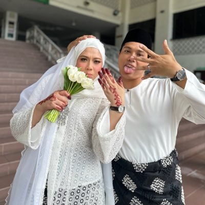 phalvii's profile picture. 