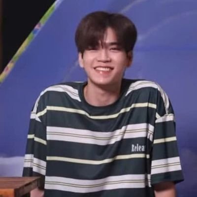 🇻🇳
/No miracles, just a word to ease the silence./
markji