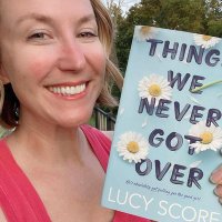 Lucy Score (@lucyscore1k) 's Twitter Profile