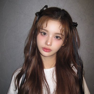 돈 없는 코덕 || 탈모있음🥹 화장못함😭 || 20⬆️ || 겨쿨 비비드 엘리라고 불러주세요 || 📨 noche0329@gmail.com