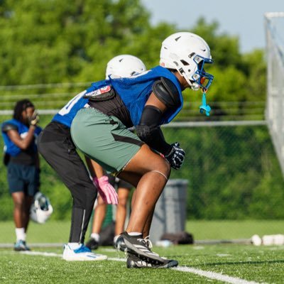 X’avion Hoover, 6’0 versatile ᴅʙ 175lbs instagram @xavionhoover8_ Class of 2028 x Middletown High School 3.5GPA