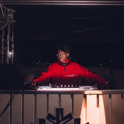 𝗕𝗢𝗢𝗞𝗜𝗡𝗚𝗦 | 𝗘𝗡𝗤𝗨𝗜𝗥𝗜𝗘𝗦 | +27 82 349 7236 / way4wardbookings@gmail.com