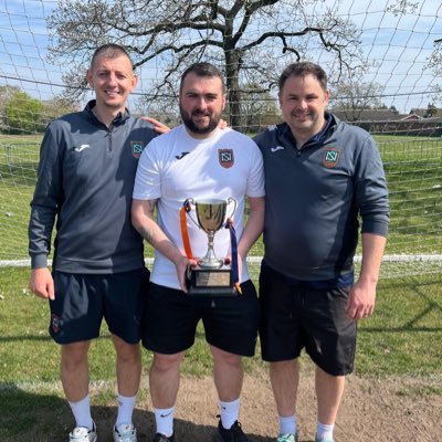 Mila💜 Rocco 💙 Manager Newark & Sherwood United FC reserves
