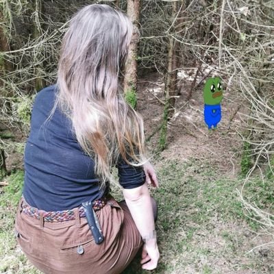 Vaterlandsliebe ist EXTREM attraktiv!
(🖤Für Mann und Frau🖤)
Am Ende meiner Tage wird der Scheiterhaufen auf mich warten.🔥
Sammlerin 🪶🪖📜