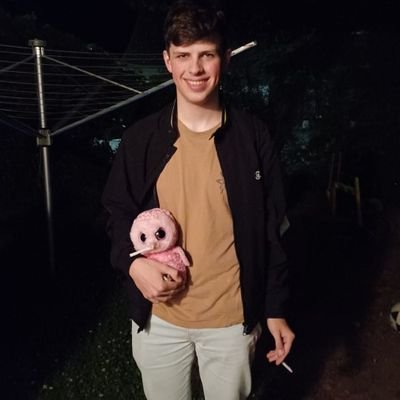 Mario86927532's profile picture. 