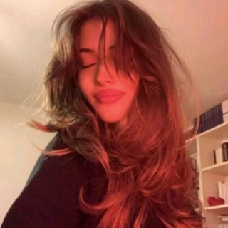 “رضا الله هدفي ..... الجنة مقصدي”
في برشلونة مثابرة وإنجاز بعد تعب ومحاولات غير معدودة
انستا
j_xv7