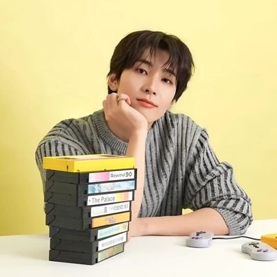 igugodagoda's profile picture. #fiksi - AU character