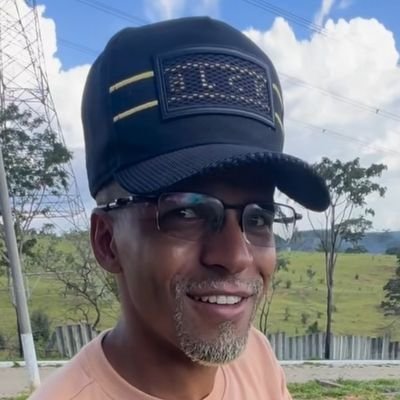 crisdoguincho's profile picture. xô torá ocê?