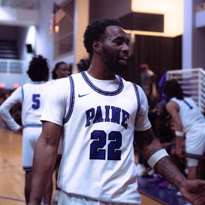 PC MBB🏀| R.I.P Jah 💙 R.I.P Wine🧡| sc: Lidjohnson22 | IG: kj22_ | https://t.co/zjHEmtEYKR