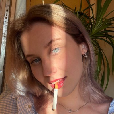 Future psychologist, i shoot different videos, i dream to see the world, if you like something or would like a personalized write me :)