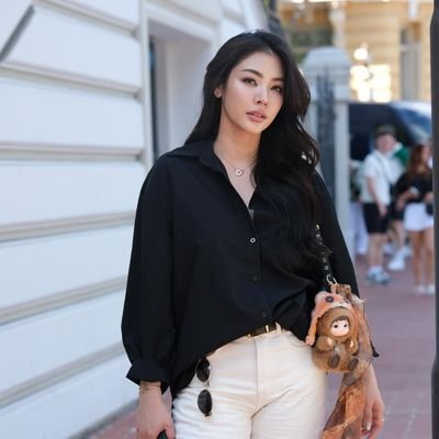 Alice_wht00's profile picture. Fan de #Fayeperaya, pero queriendo desde la distancia a la pequeña #YokoL ❤️. #Boicot0star #PandillaGate