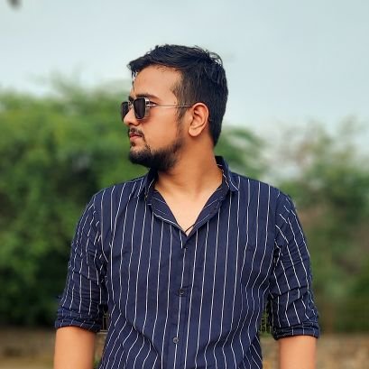 ashh_dxb's profile picture. 