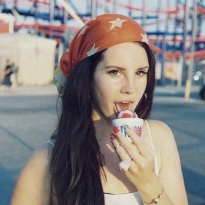 luuver3's profile picture. 