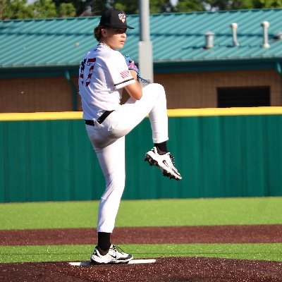 Hollywood_2028's profile picture. C/O 2028 • Victory Christian • Baseball LHP/CF • Basketball PG/SG • 4.0 GPA  #uncommitted https://t.co/fE1TT4uorV