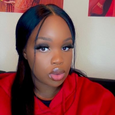 Daughter to an Angel 🕊️l Productive Procrastinator | EMU Alumna | Msc. 👩🏾🎓 | DEGIS Magdeburg City Chapter President 2023 🇩🇪