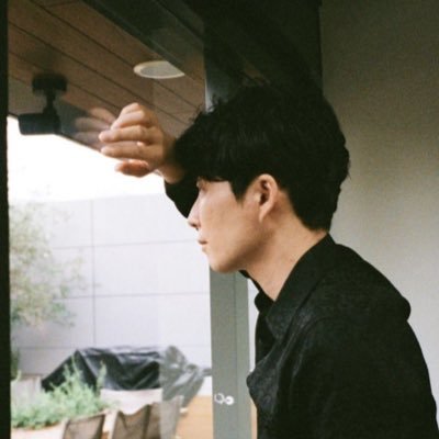 b_love_mong's profile picture. 20↑