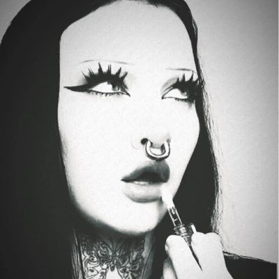 $50 tribute before speaking , $100 unblock fee ☆ manipulative misandrist 𖦹:✩** goddess/princess ONLY* (financial)dominatrix*•̩̩͙✩•̩̩͙*