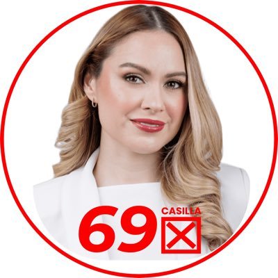 Yass_Meza's profile picture. Madre, Esposa, Arquitecto y Candidata a Diputada por Cortés #Casilla69 del @PLHonduras que lidera @SalvaPresidente