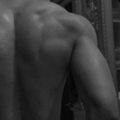 HOBE_24's profile picture. لا أُبرر بَل أدع مُسيء الظَن يأكُل بِنَفسهِ .
.

سنكل🤍