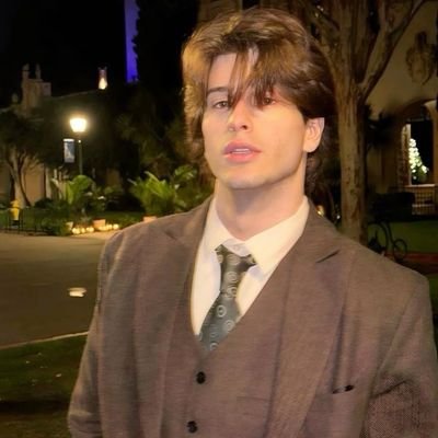 kksind96's profile picture. 