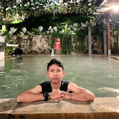 putra84698's profile picture. 