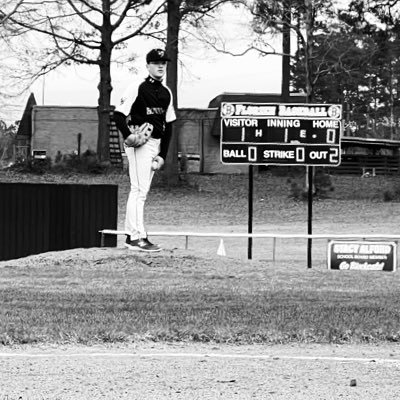 2026/337-423-1662/United Baseball Organization/6’1 190/ LHP/Leesville Louisiana/3.7 Gpa/FB:82-84