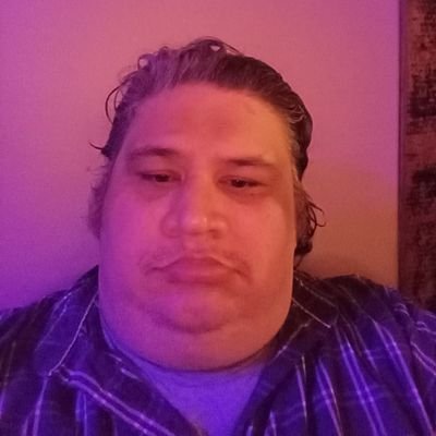 hello y'all new page account my old one I didn't like it anymore 😃😋😃😎 and I am cool funny chilling lay back guy too 🤣 and likes to have fun