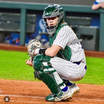 5’11 185lbs 2026 C/3B Edmonds Woodway Washington Rush 3.86 Gpa 1.9 poptime 93 Tee Exit velo