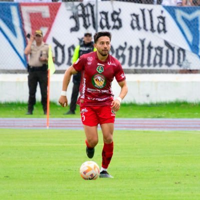 ⚪️Ex LDUQ, 🔴Ex Nacional 🟢 Ex America de Quito Ex Dep Cuenca Futbolista profesional del Mushuc Runa 🦁⚽️ /📸instagram:nicolasdavila96