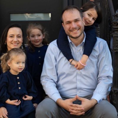 For the people — not the powerful. Professor, Ward E Councilmember, and candidate for Mayor of Jersey City. Dad to Camila, Corinne, & Noelle. Cancer survivor.