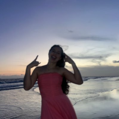 indigenadaselva's profile picture. bota na conta do papa