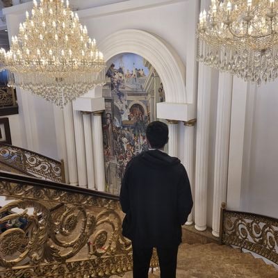 henry_kamprch's profile picture. 