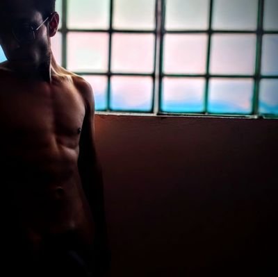 yoputupaki1993's profile picture. 🍑🧊🐽, se aceptan ventas, propuestas, colaboración o algo que me genere ingreso extra 🤑🤑 solo pas