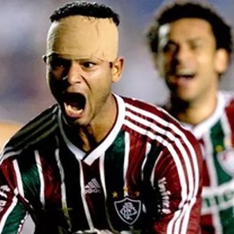 Tricolor carioca, gamense e feliz!
Vão se as paixões fica o Fluminense...
Esse é um perfil Tricolor!!! Só sigo torcedores do Fluminense! :P