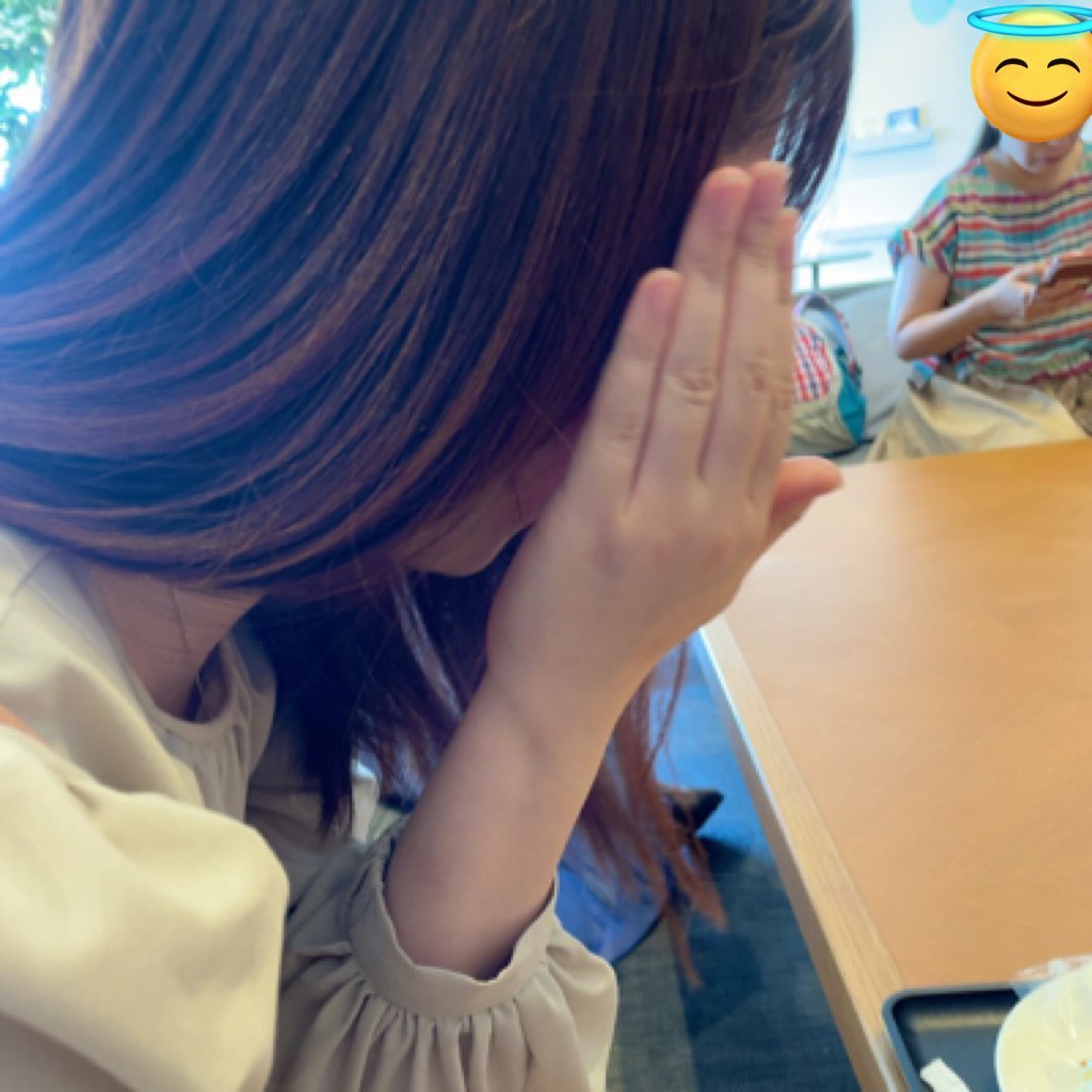 日々自分磨きとダイエット頑張ってる💪夫から求められないレスられです🤼仲良くしてもらえると嬉しいです。夫が大好き。色気を求めて三千里。 💍お互いバツイチ同士夫→9歳上社畜眠気優先。私→社畜性強。奇跡のお子出産済。向こうから求められるようになるためのレス奮闘日記。婚外は不要👋無言フォロー失礼します🙂↕️