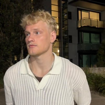 petertyle1's profile picture. gay
